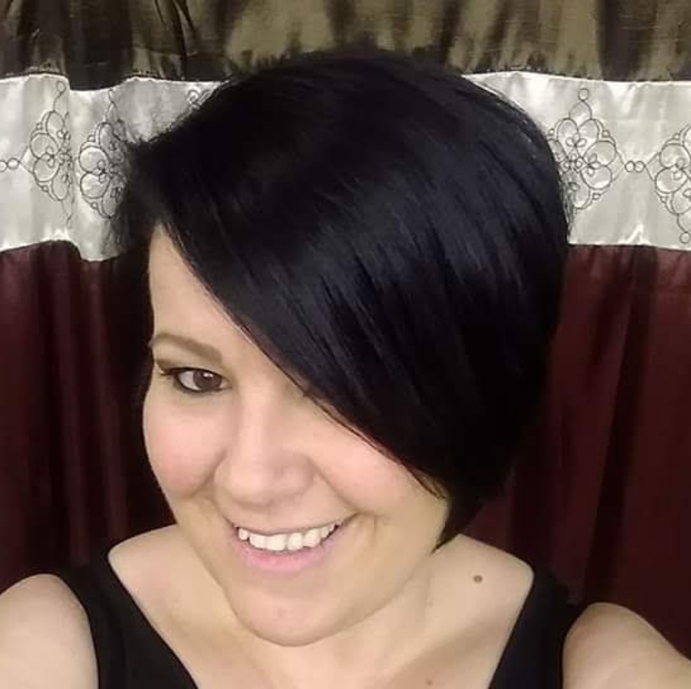 Meet your Posher, Marian